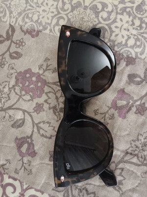 OJO Leopard Sunglasses with Pink Diamonds