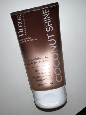 Lirene Coconut Shine κρεμώδης κρέμα προσώπου και σώματος, χρησιμοποιημένη μία φορά