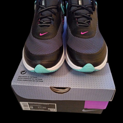 Nike Quest 3 Shield women's shoes new, black