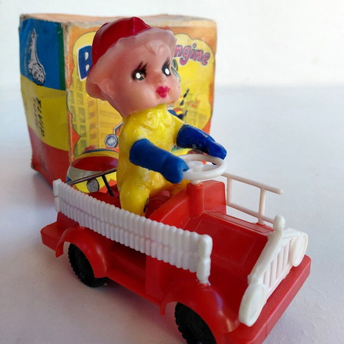 Wind-up fire extinguisher toy 60s Elvip new