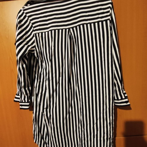 Long striped shirt black and white size L/XL like new