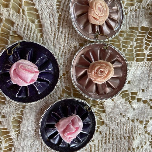 Handmade earrings set from espresso capsules with fabric roses, like new