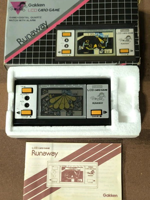 Gakken Runaway LCD Card Game like new, complete in box