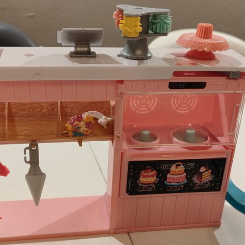 Barbie bakery playset used with two dolls