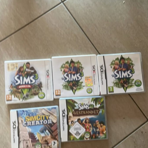 Sims game pack for Nintendo 3DS and DS consoles, 10 games with manuals