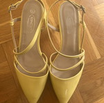 Spot On yellow high heel shoes size 38 with slight stain