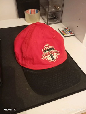 Toronto FC hat like new, red