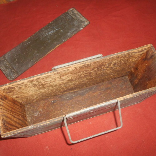 Wooden British Army WWII 1945 Ammo Box used