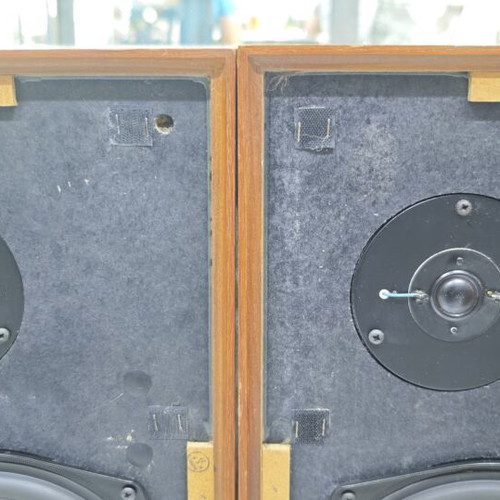 Kef Chorale SP 1016 speakers used, excellent sound
