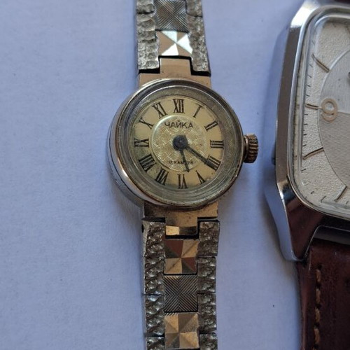 Zaria, Caika, Raketa mechanical watches used, set of three