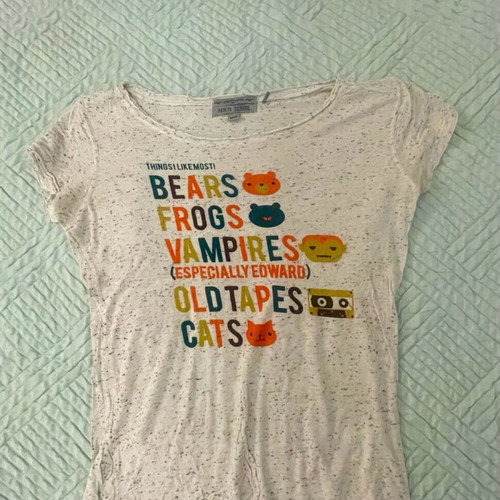 Attrattivo short-sleeve t-shirt like new, beige multicolor