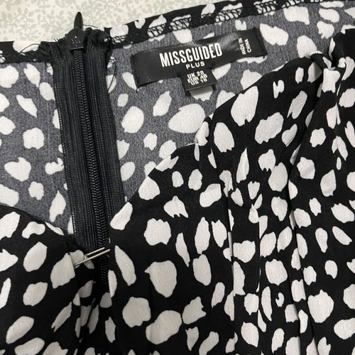 Missguided Mini Dress like new, black and white, size 4XL