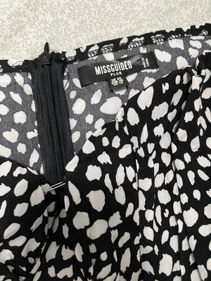 Missguided Mini Dress like new, black and white, size 4XL