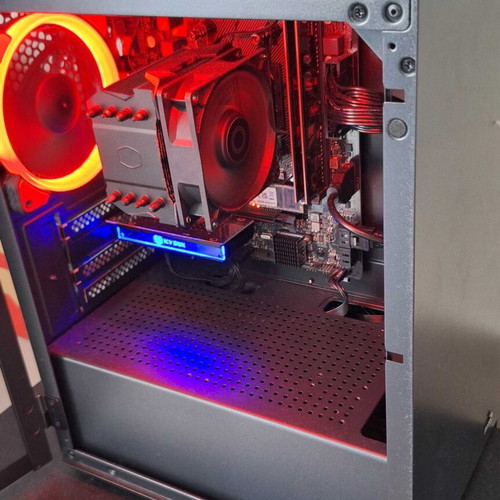 Mini PC with AMD Ryzen 3200g, 16GB RAM, 600GB SSD & NVMe