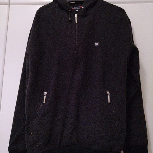 Woolen hoodie medium like new