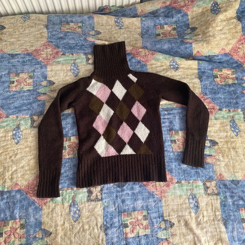 Brown wool turtleneck sweater like new, slim vintage 2000s with diamonds