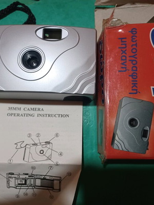 Analog 35mm Camera used with box and instructions