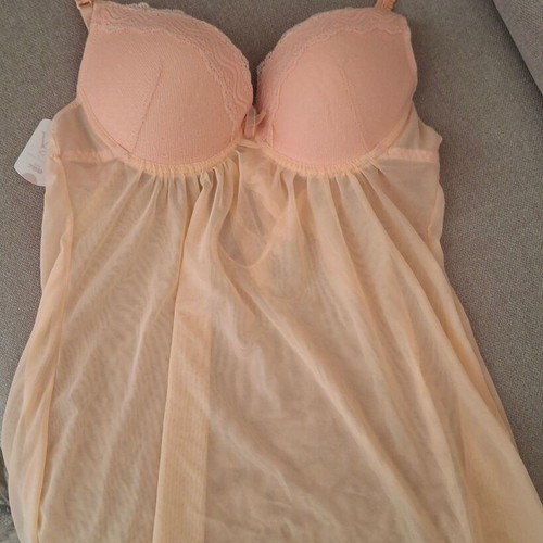Baby doll new size 75B pink Venus Victoria