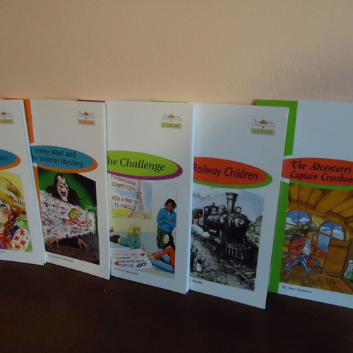 Set of 5 educational books new with English stories and CDs for tutoring classes