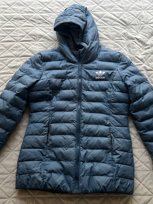 Adidas blue jacket like new, size XS-S, goose down winter wear