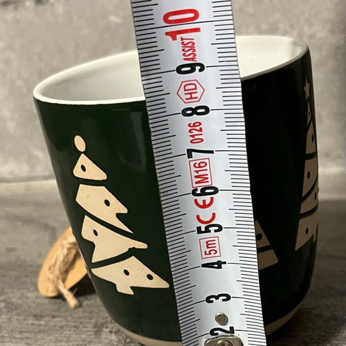 Ceramic mug Christmas tree new