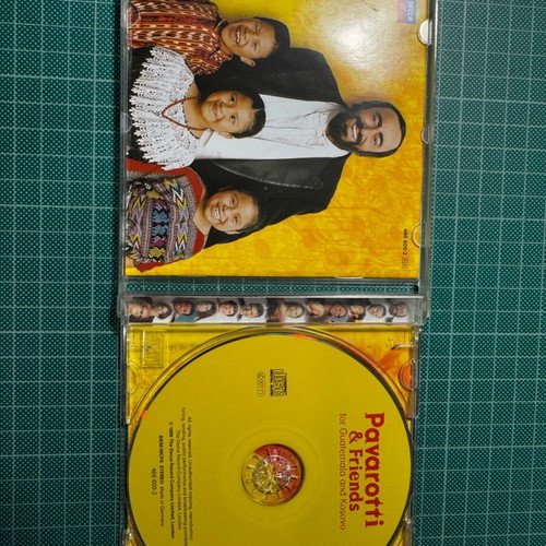 Pavarotti & Friends For Guatemala and Kosovo CD like new