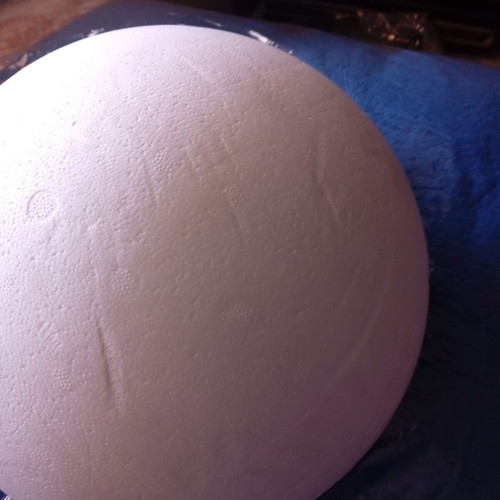 Polystyrene Hemisphere 25 cm used with minor marks