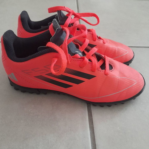 Adidas football shoes used, excellent condition