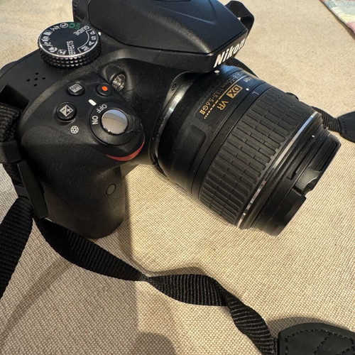 Nikon d3300 κάμερα σαν καινούργιο με φακό 18-55mm