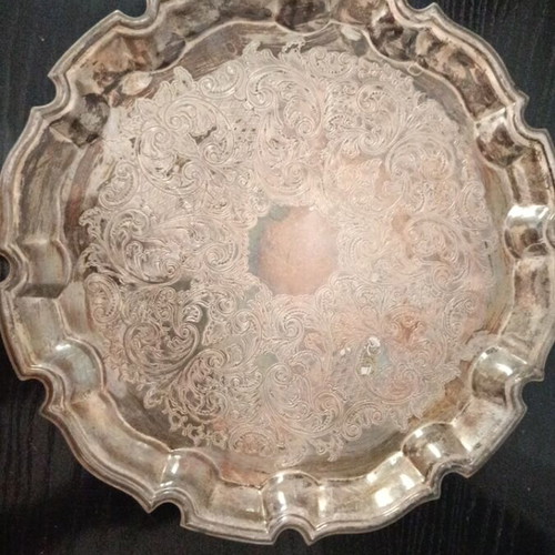 Vintage serving tray from 1980