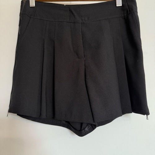 J'aime Les Garcons black shorts like new, size S