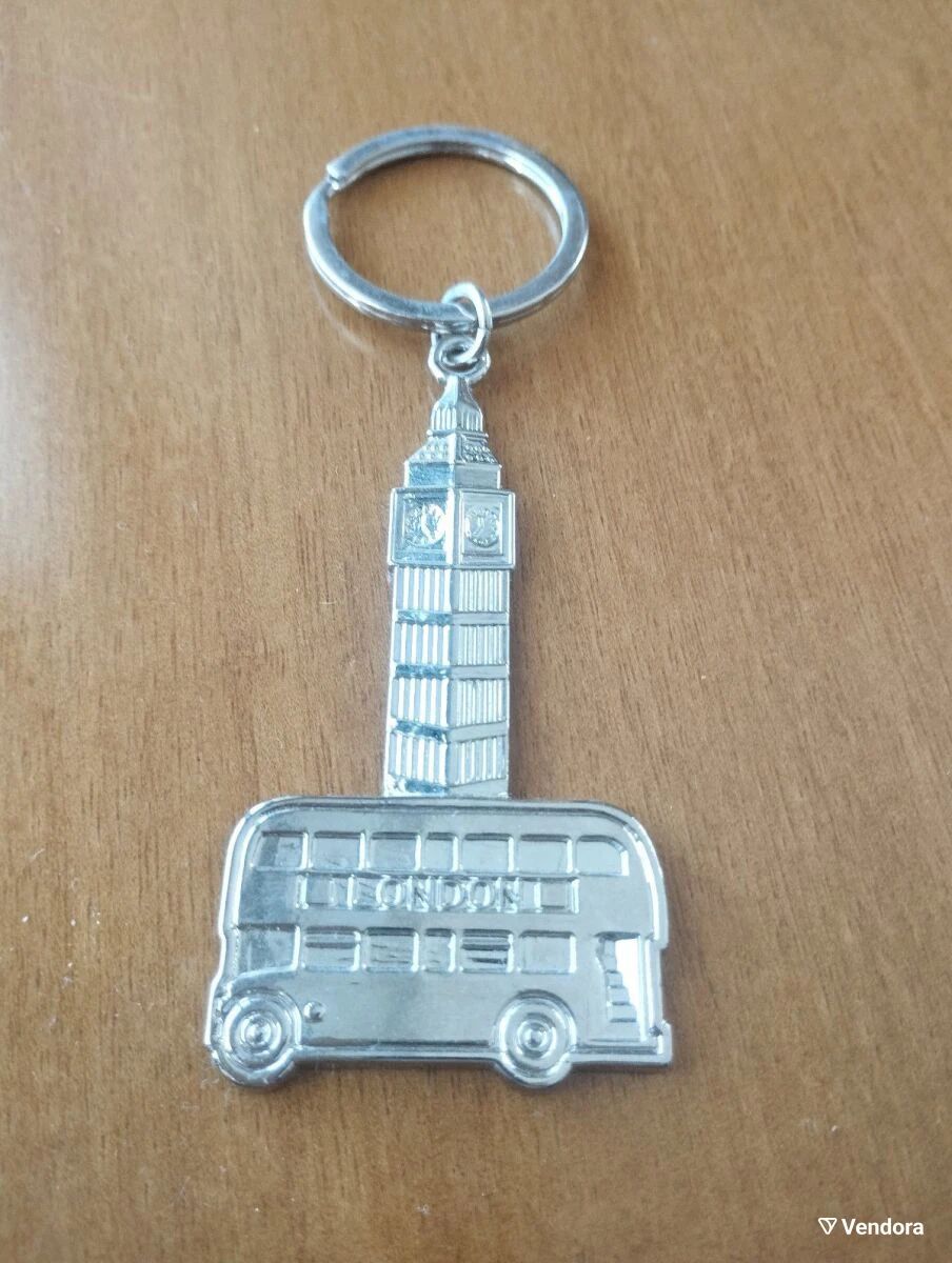 Vintage London keychain Big Ben & Double… - € 4,00 - Vendora.cy