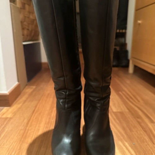 Leather boots used with heel, size 38, black