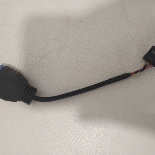 Internal USB 3.0 to USB 2.0 header cable 10cm used, cosmetic damage