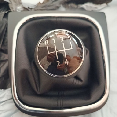 VW Gear Shift Knob for Golf V/VI/Plus and Jetta, new