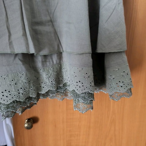 Skirt and shirt set like new, beige and olive, size medium/3