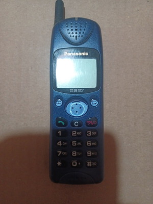 Panasonic EB-G520 GSM vintage mobile phone used, non-working with charger