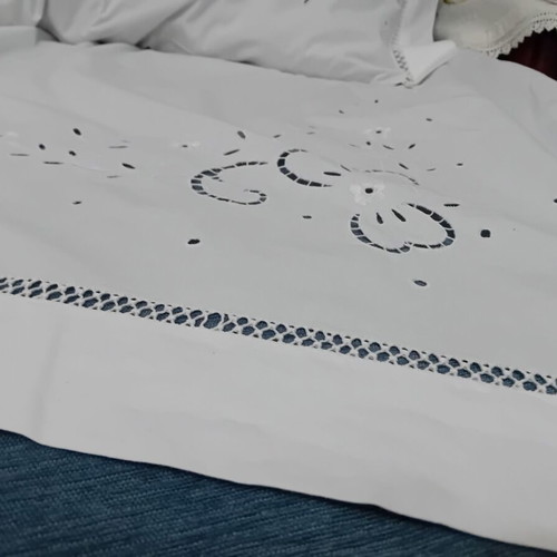 Handmade double cotton cutwork sheet with pillowcases