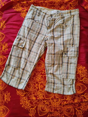 Gaudi Men's Plaid Cargo Capri Pants New Size 48