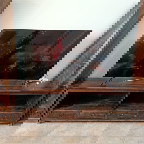 Σύνθετο σαλονιού vintage μεταχειρισμένο με τραπεζάκι και γραφείο από ξύλο τικ