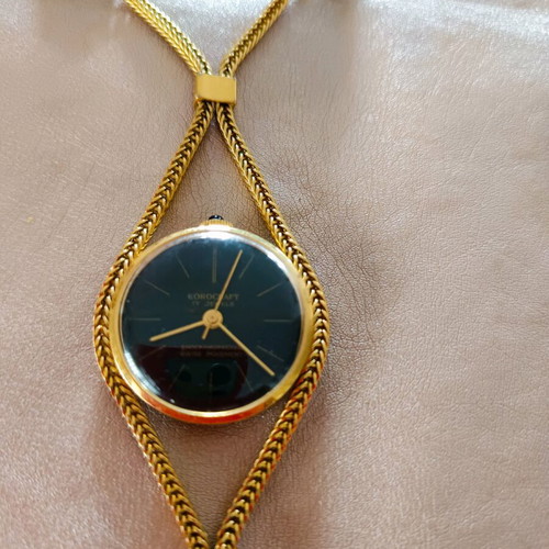 Vintage pendant watch used, wind-up, 1970s with case