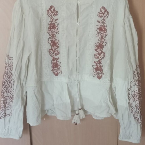 Zara Boho Blouse with Embroidery Size Large New