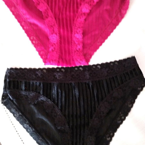 Velvet women's lingerie new, size Small/Medium, black and red