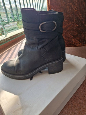 Gianna Kazakou women's black ankle boots used, size 36