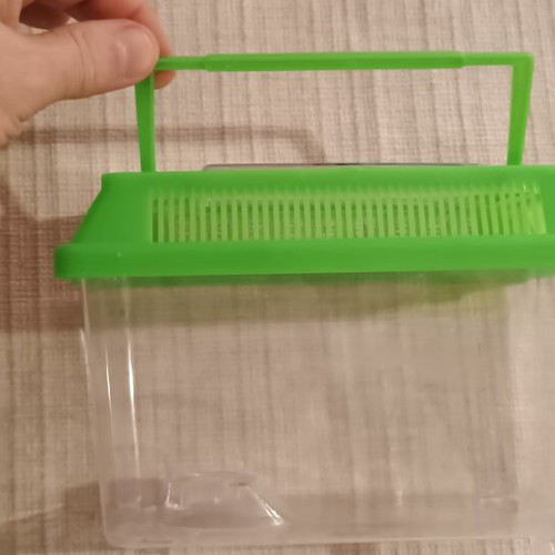 Mini plastic aquarium new with feeding window and island base