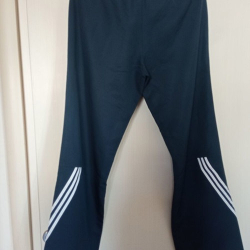 WOMEN'S ADIDAS TRACKSUIT***CLEARANCE SALE***WHOEVER GETS IT FIRST!