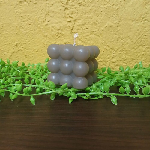 Candle new with glitter accents, non-vegetal