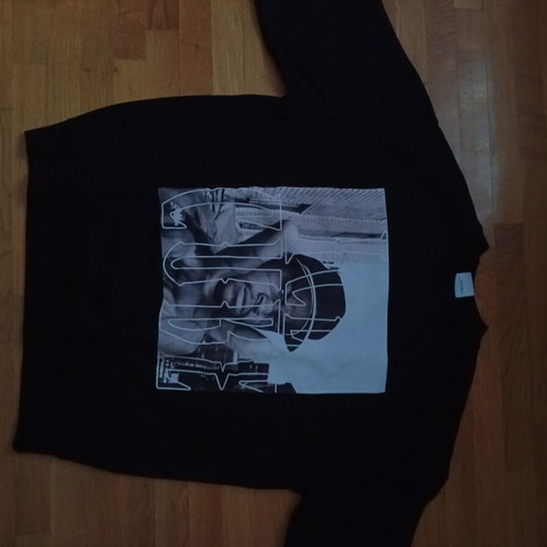 Ice Cube sweatshirt like new, size M/L, black multicolor