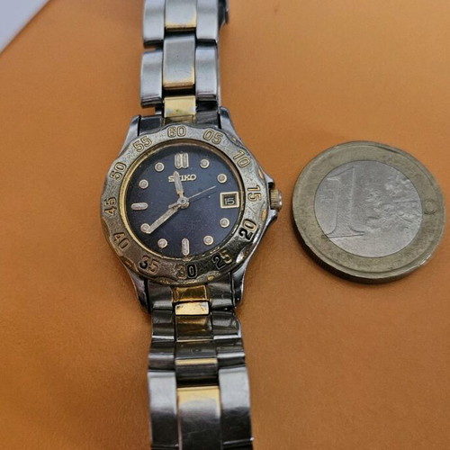 Seiko vintage 1995 wristwatch women's used quartz 7N82