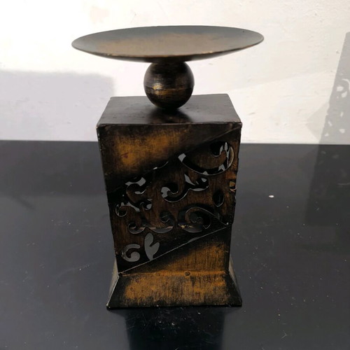 Metal decorative candle holder in bronze color like new